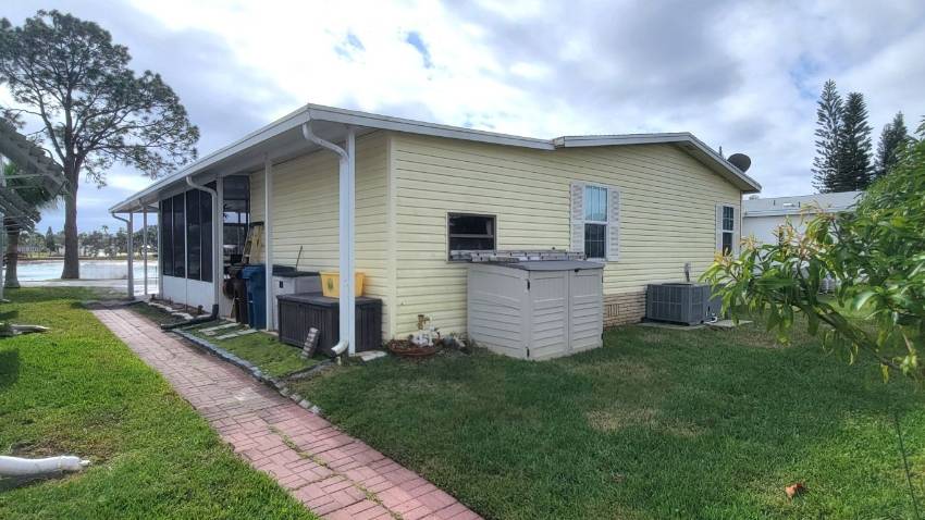 1781 Tower Lakes a Lake Wales, FL Mobile or Manufactured Home for Sale